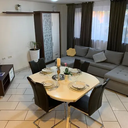 First Row To The Sea - Maremi Terrace *