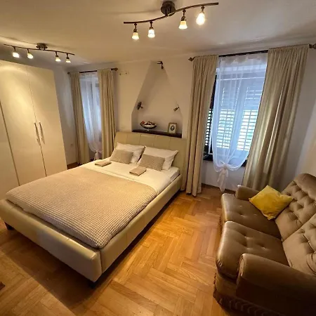 Apartma First Row To The Sea - Maremi Terrace *